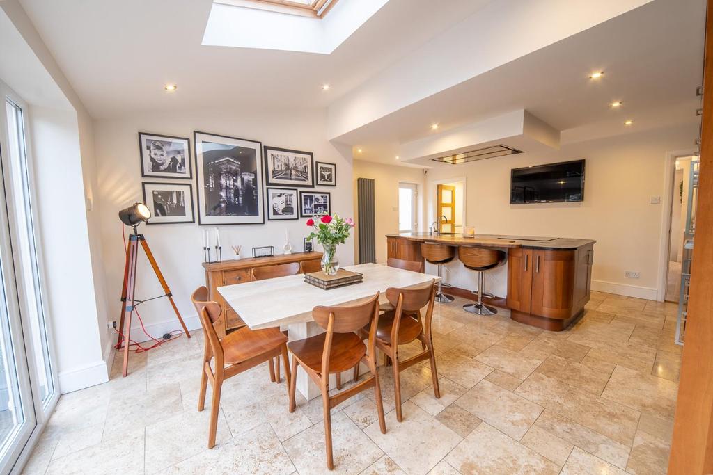 Kitchen Dining Room.jpg