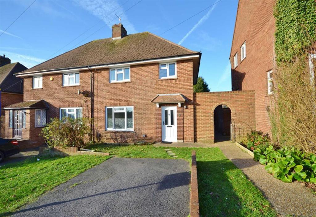 Amberley Drive, Hangleton 3 Bed Semi-detached House - £1,650 Pcm (£381 Pw)