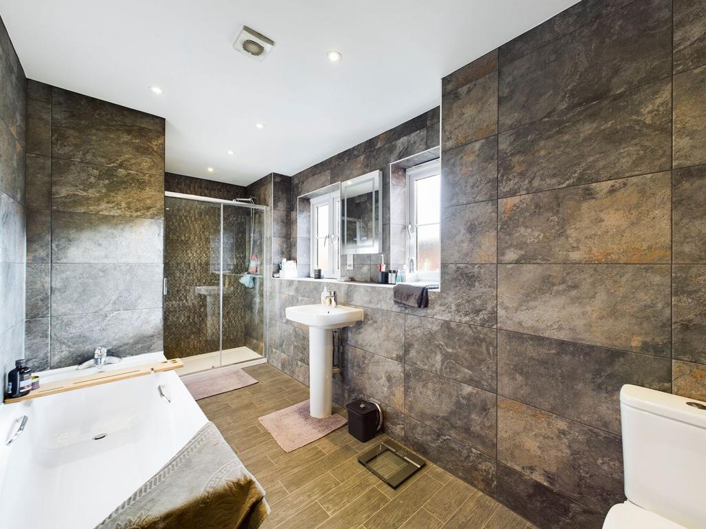 Family bathroom
