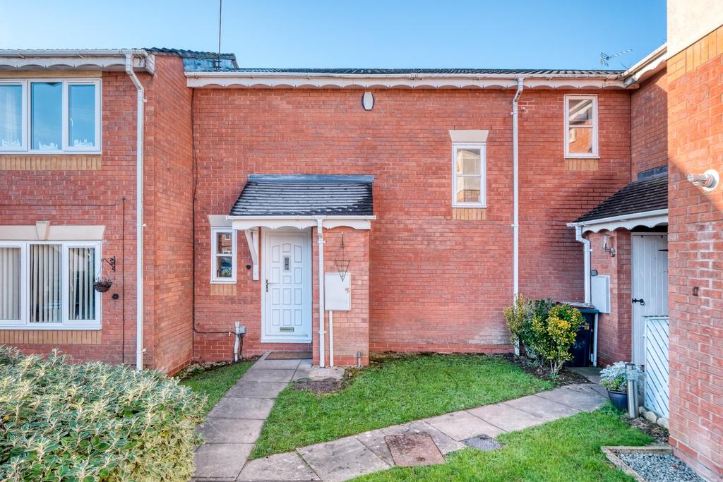 Parkside Way, Northfield, Birmingham... 2 bed end of terrace house £
