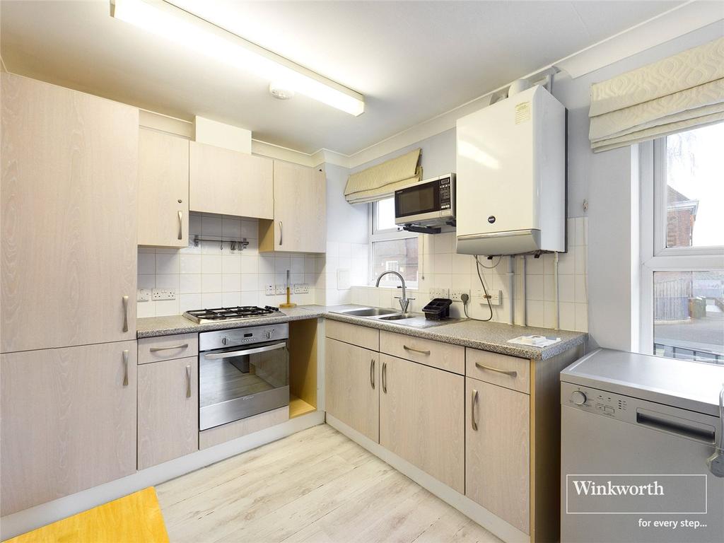 East View Place, East Street... 2 bed apartment £1,295 pcm (£299 pw)