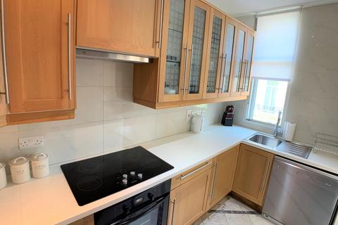 2 bedroom flat to rent - Portland Place, Greater London, W1B