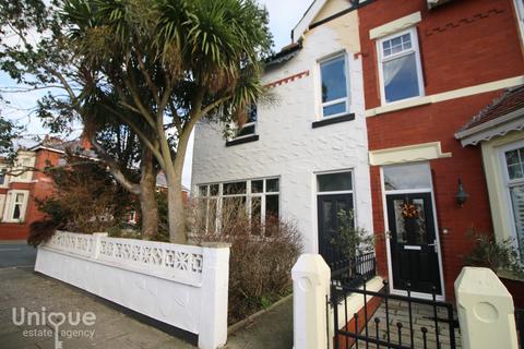 4 bedroom end of terrace house for sale - Milton Street,  Fleetwood, FY7