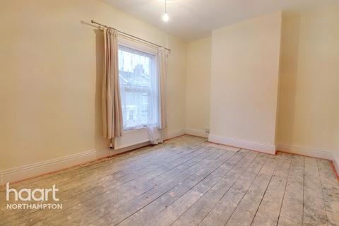 111 Alcombe Road, Northampton, NN1 3LE