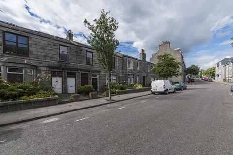 5 bedroom flat for sale - 37 Orchard Street, Aberdeen, AB24 3DA