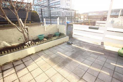 undefined, Poplar, LONDON, E14