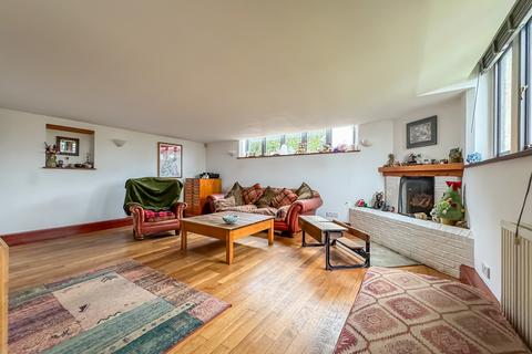 4 bedroom semi-detached house for sale, The Old School, Burwell