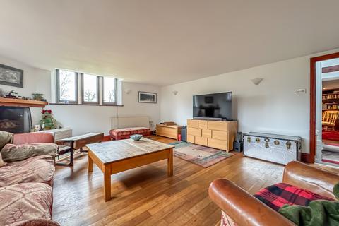 4 bedroom semi-detached house for sale, The Old School, Burwell