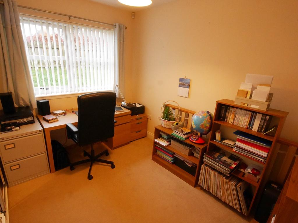 2 Hardthorn Meadows, Dumfries, DG2 9 HW - Braidwood