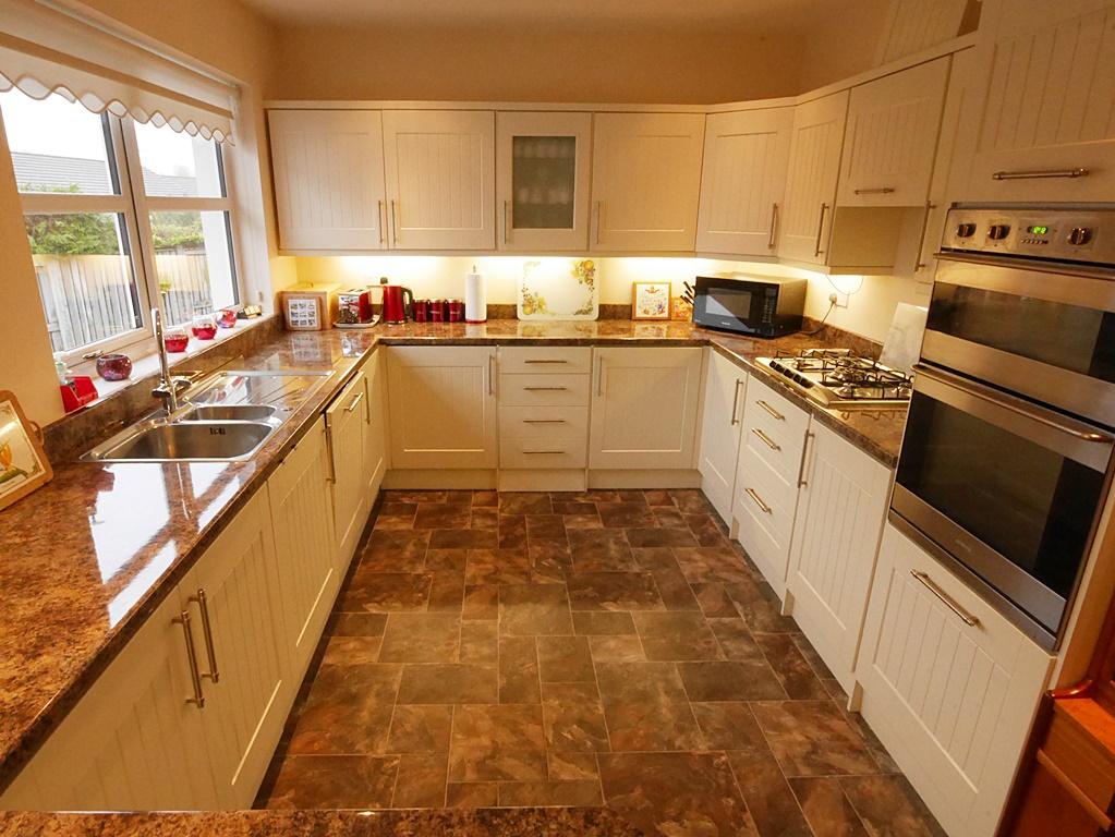 2 Hardthorn Meadows, Dumfries, DG2 9 HW - Braidwood