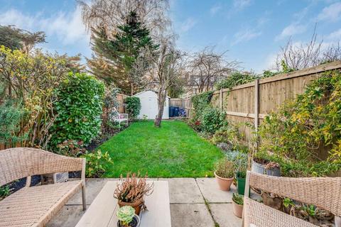 73 Bronson Road, London, SW20 8DZ
