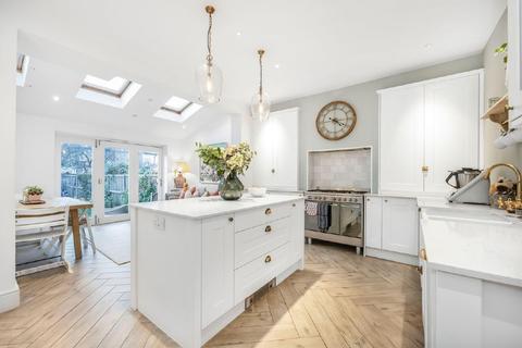 73 Bronson Road, London, SW20 8DZ
