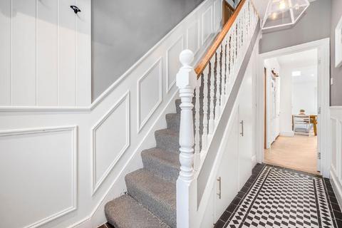 73 Bronson Road, London, SW20 8DZ