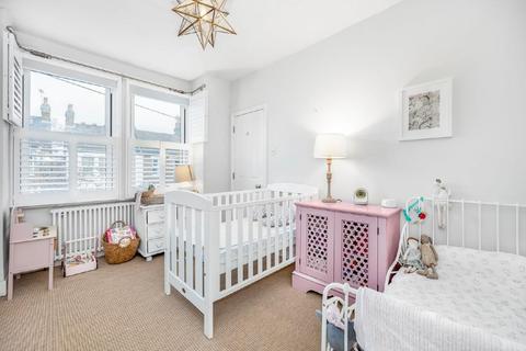 73 Bronson Road, London, SW20 8DZ