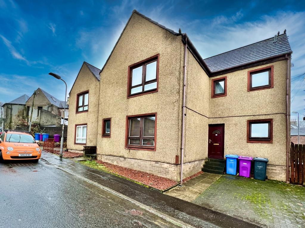 19 Kings Road, Beith 1 bed ground floor flat £47,000