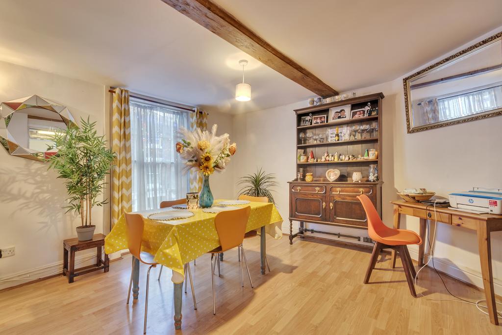 Dining Area   Maisonette