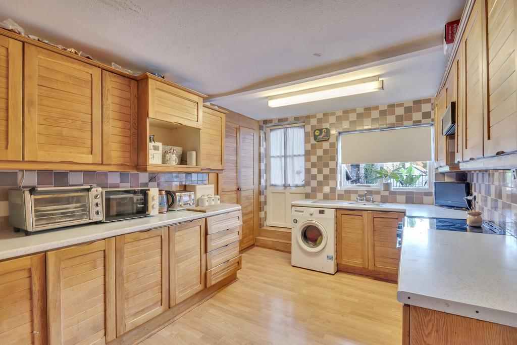 Kitchen   Maisonette