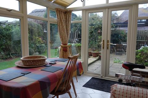 7 Beach Gardens, Selsey, Chichester, PO20 0HX
