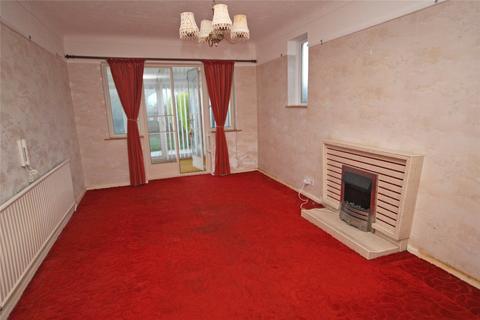 2 bedroom bungalow for sale, Chiltern Drive, Barton on Sea, New Milton, Hampshire, BH25