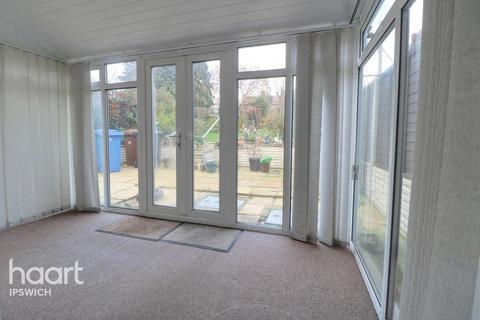 35 Pimpernel Road, Ipswich, IP2 0PS