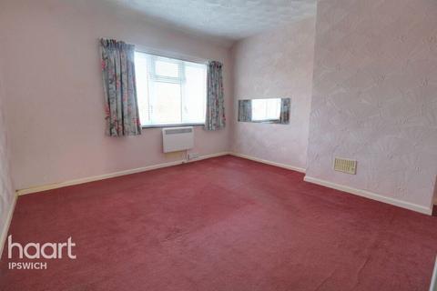 35 Pimpernel Road, Ipswich, IP2 0PS