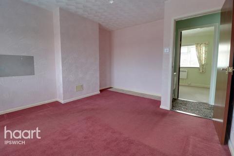 35 Pimpernel Road, Ipswich, IP2 0PS