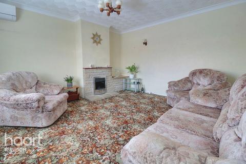 35 Pimpernel Road, Ipswich, IP2 0PS
