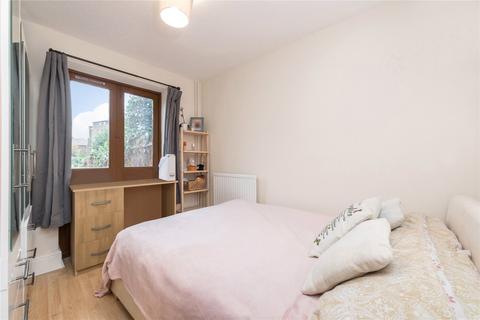 19 Caledonian Wharf, London, E14 3EN