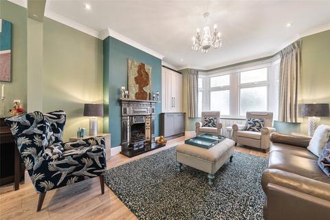 7 Saltcoats Road, London, W4 1AR