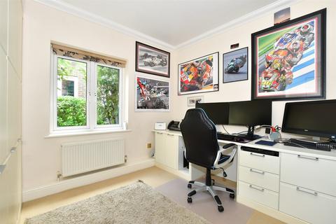 4 bedroom detached house for sale, Foreland Heights, Broadstairs, Kent