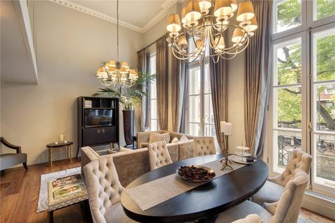 3 bedroom apartment for sale - Rutland Gate, SW7