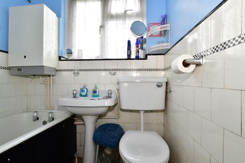 68 Woodbrook Road, London, SE2 0PA