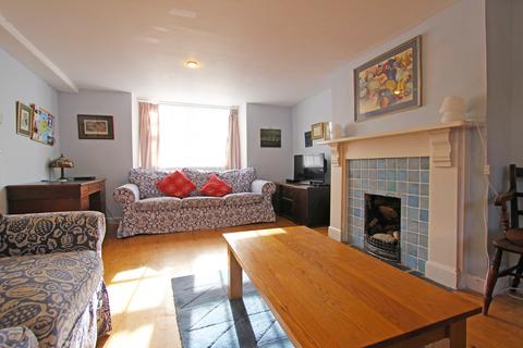 4 bedroom townhouse for sale, Le Huret, Alderney GY9