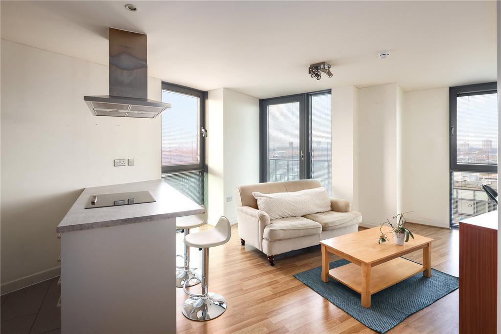 Kitchen/Living Room