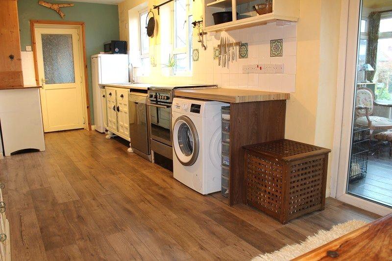 Fitted  Kitchen Picture 2