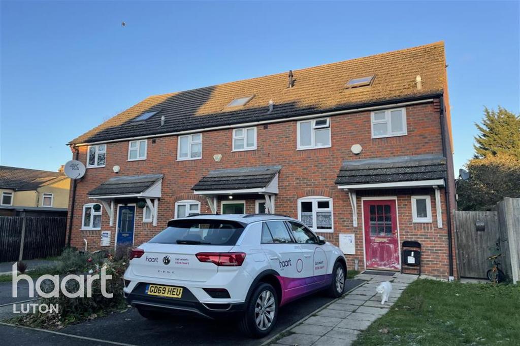 Gardenia Avenue, Luton 3 bed end of terrace house £1,250 pcm (£288 pw)