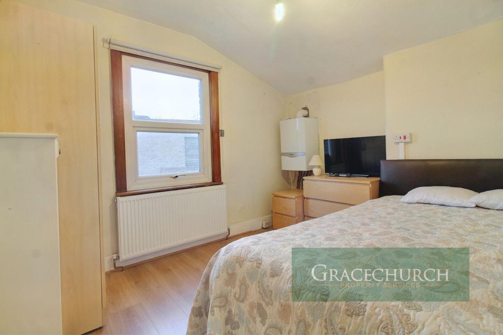 Church Street, Edmonton N9 - 3rd Bedroom