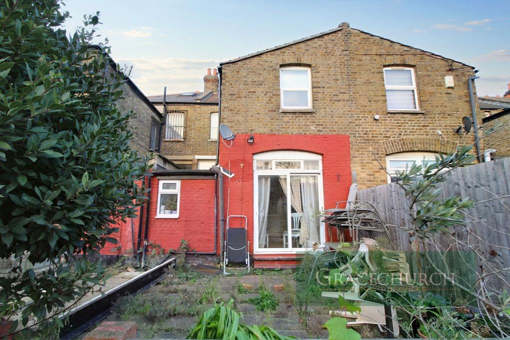 Church Street, Edmonton N9 - Garden
