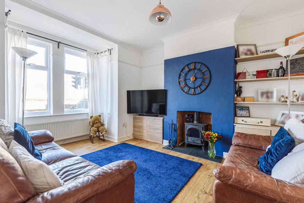 West Coker Road, Yeovil, Somerset, BA20 3 bed semidetached house for