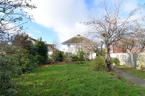 52 Barton Drive, Barton On Sea, New Milton, BH25 7JJ
