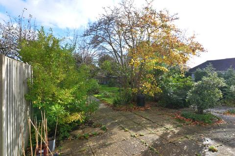 52 Barton Drive, Barton On Sea, New Milton, BH25 7JJ