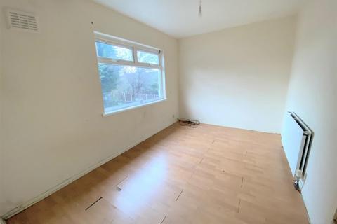 63 Aspes Road, Liverpool, L12 6QB