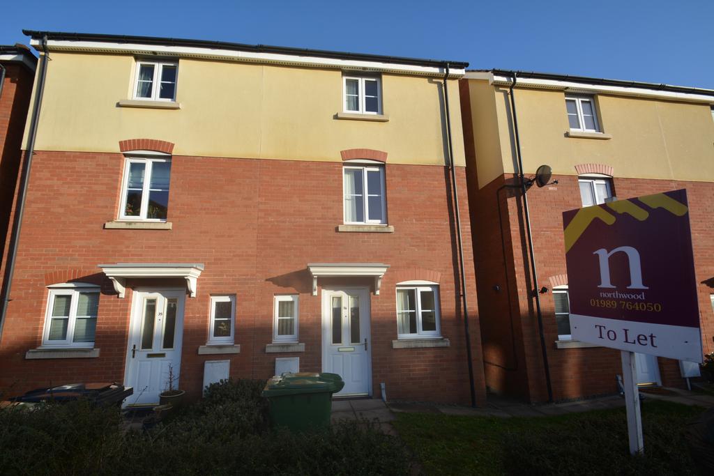 Staddlestone Circle, Saxon Gate, Hereford, HR2 4 bed semidetached