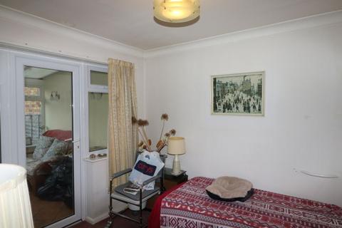 110 Brompton Farm Road, Strood, Rochester, ME2 3QZ