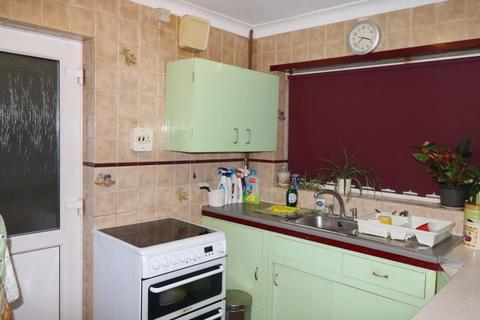 110 Brompton Farm Road, Strood, Rochester, ME2 3QZ