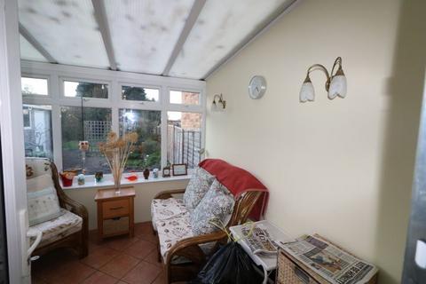 110 Brompton Farm Road, Strood, Rochester, ME2 3QZ