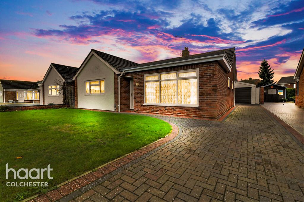 Juniper Road, Colchester 2 bed detached bungalow for sale £350,000