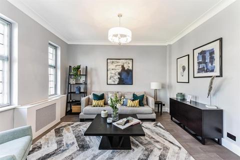 3 bedroom apartment for sale - Wellington Road, NW8