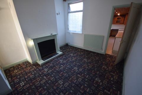 2 bedroom terraced house to rent, Minshall Street, Fenton