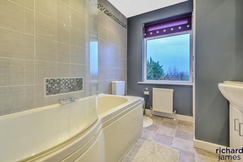 19 Bath Road, Royal Wootton Bassett, Swindon, SN4 7DF